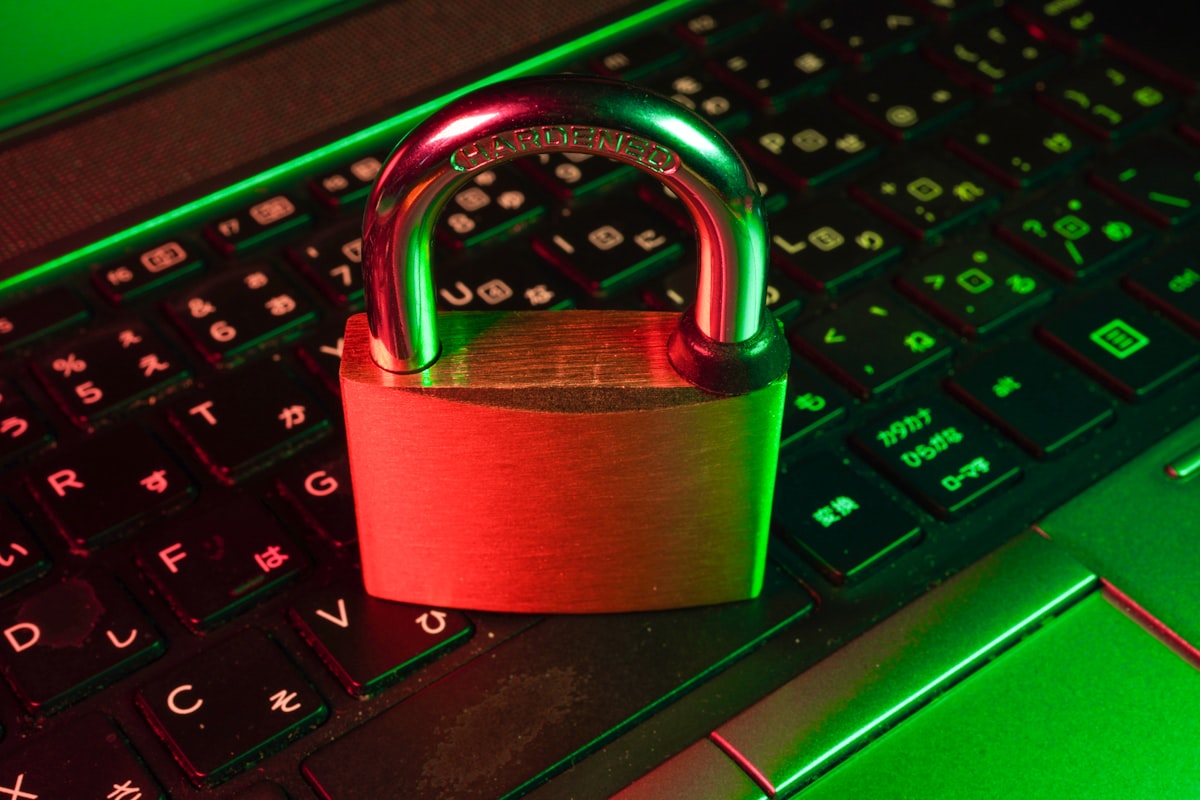 CVE-2026-46333 ssh-keysign-pwn Linux kernel ptrace privilege escalation fix